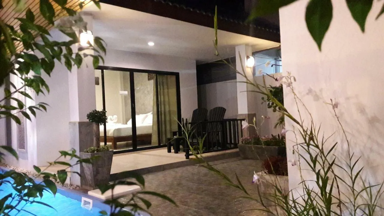 Pajee Pool Villa Nai Yang Thailand